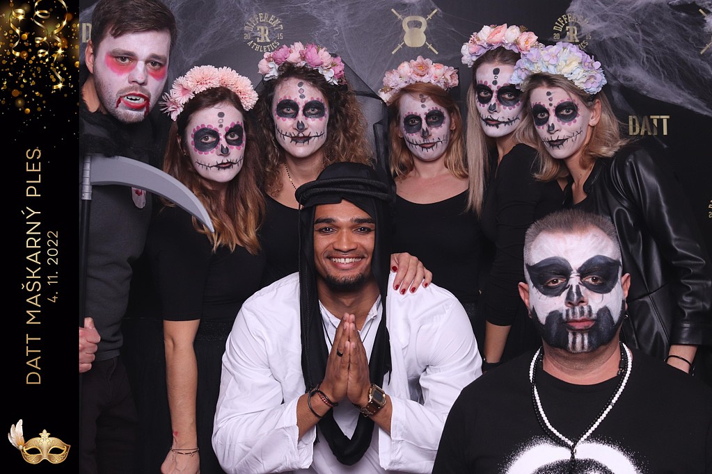 DATT maškarný ples