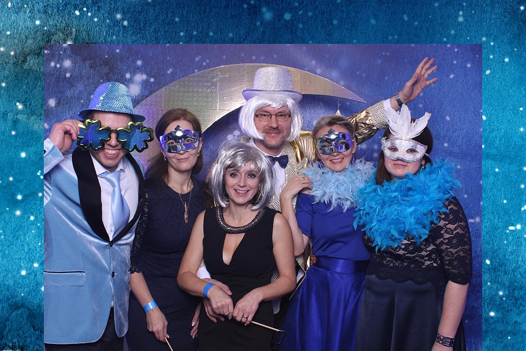 team blue party 3