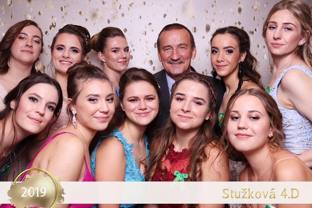 Stužková 4.D
